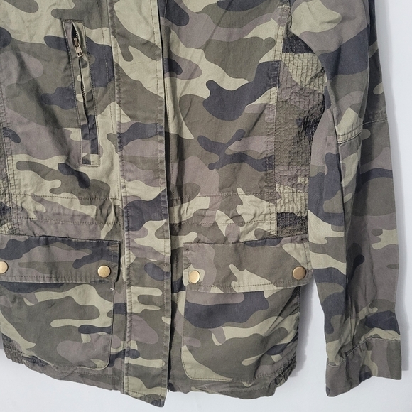 Love Tree Green Camo Full Zip Utility Jacket - Picture 3 of 11